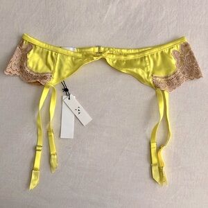 Fleur du Mal James Silk Garter Belt